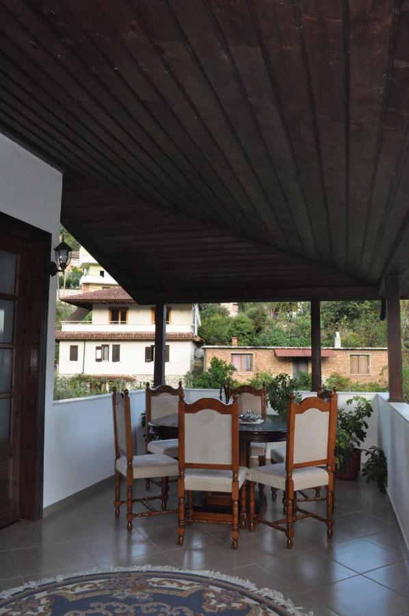 Timber Guest House Berat Exterior foto